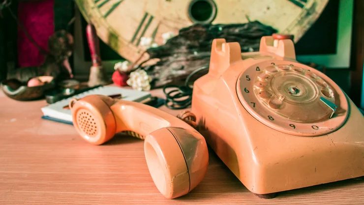 今だからこそ振り返る固定電話の歴史